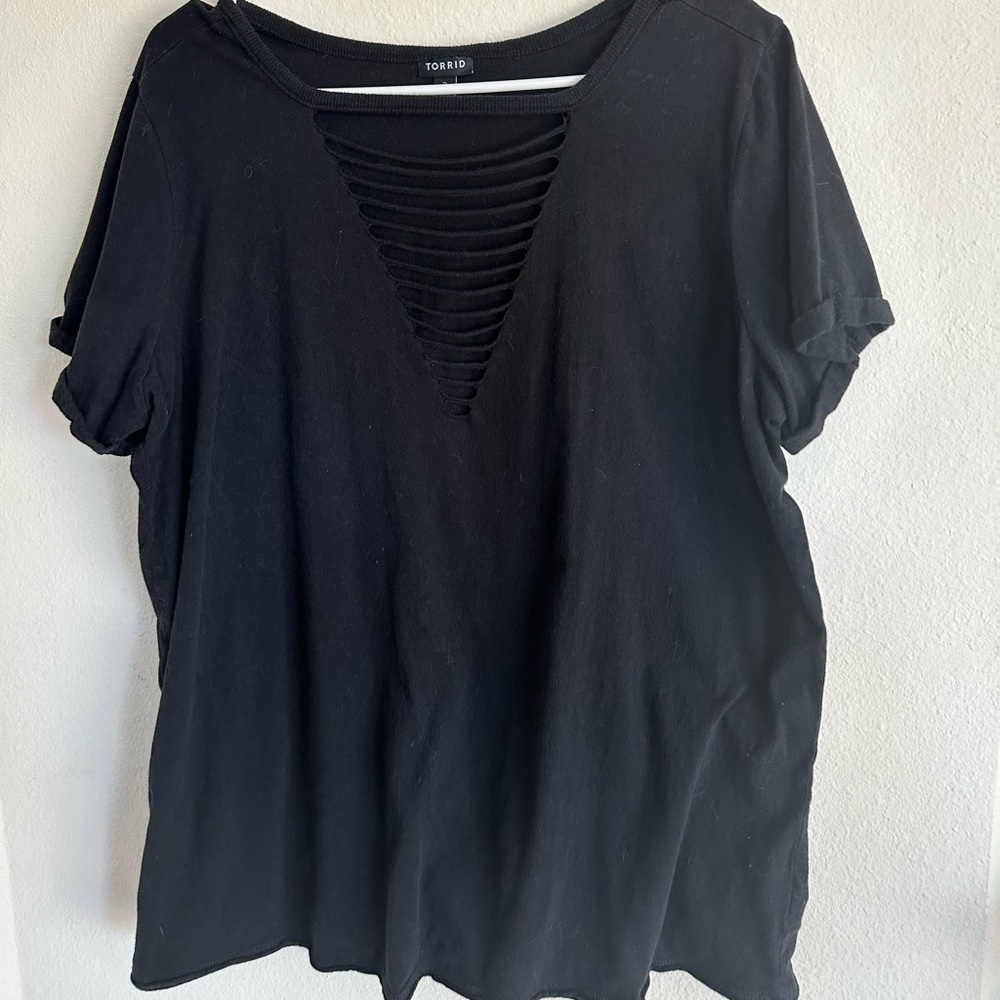 Torrid Size 2 boyfriend tshirt neckline cuts (bought with cuts)